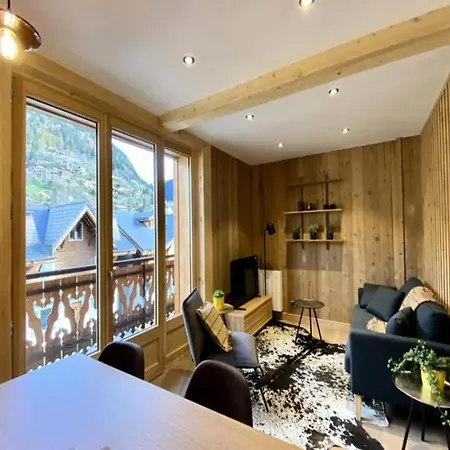 Le Soleil Levant Apartment *